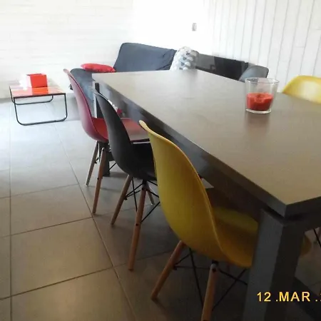 Joli Petit T4 Confortable Au Bord De Leau Apartment Vieille-Brioude