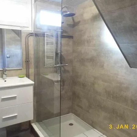 Apartment Joli Petit T4 Confortable Au Bord De Leau Vieille-Brioude